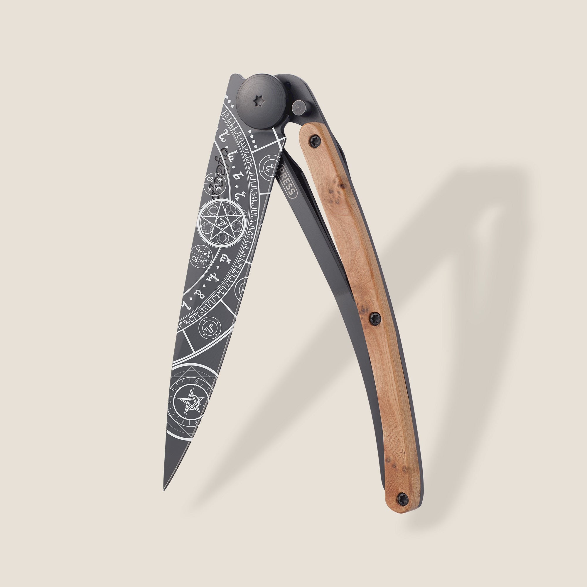 Deejo 37g Zakmes – Esoteric Juniper Wood Design