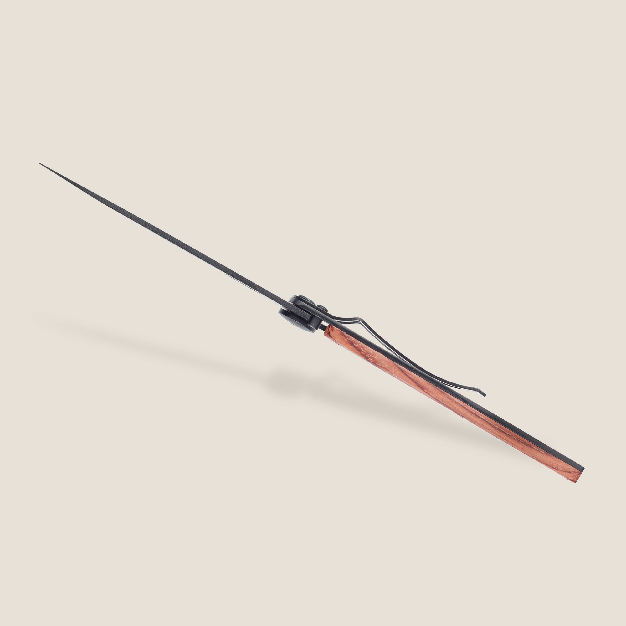 Deejo 37g Zakmes – Polynesian Coral Wood Design
