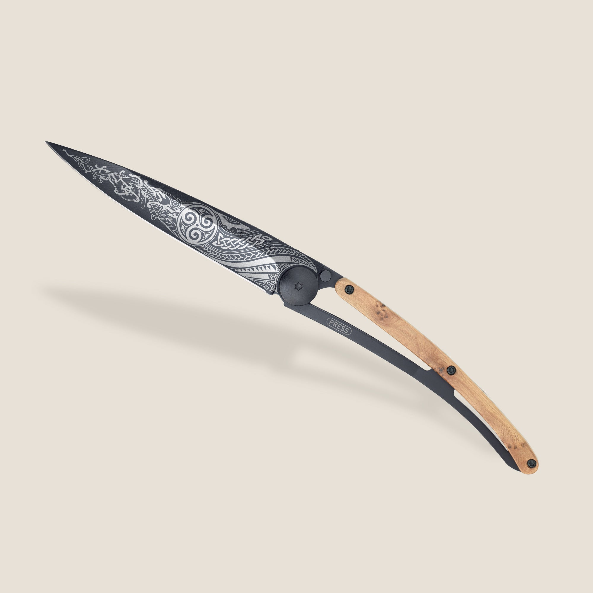 Deejo 37g Zakmes – Celtic Juniper Wood Design