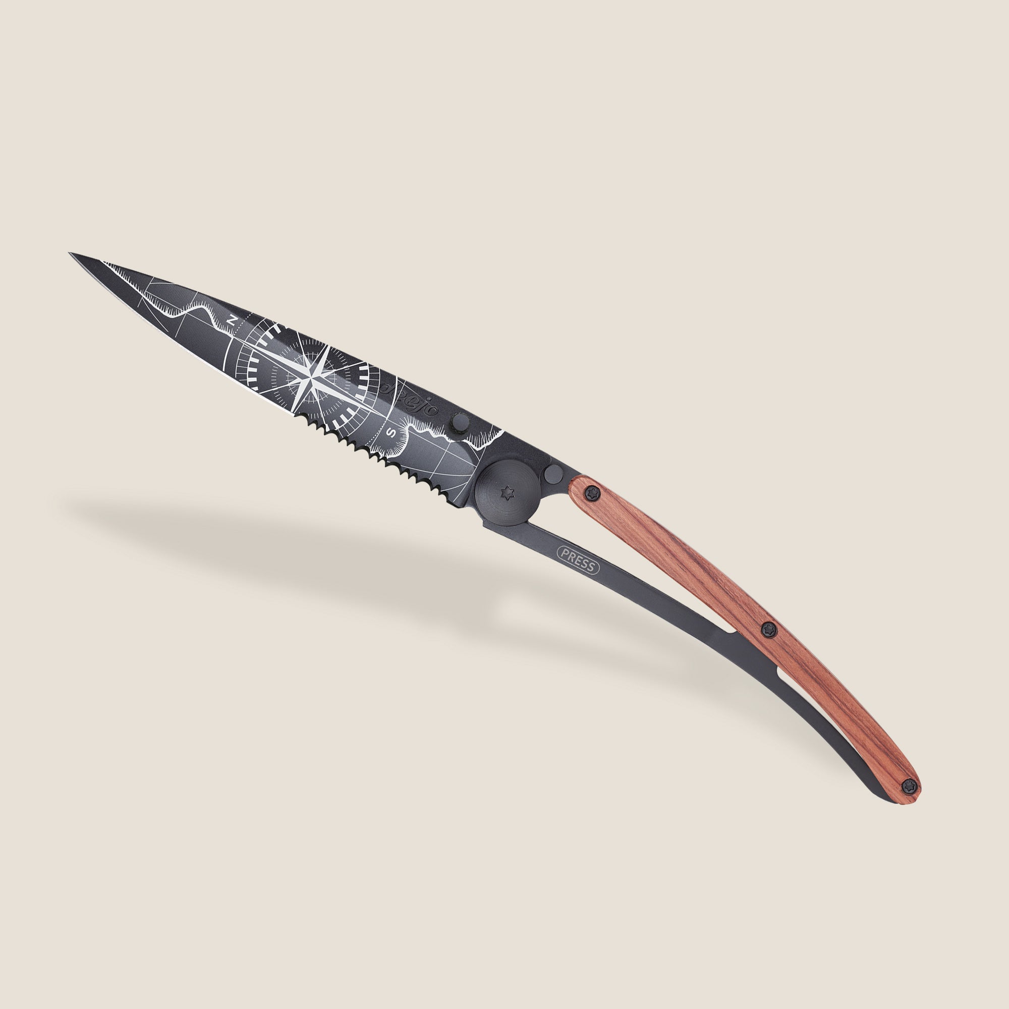 Deejo Serrated 37g Zakmes – Terra Incognita Coral Wood