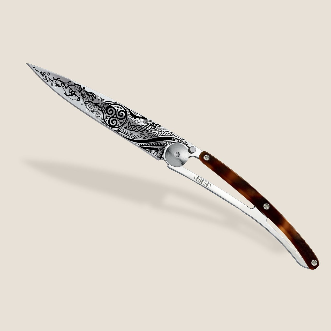 Deejo 37g Zakmes – Celtic Tortoiseshell Design