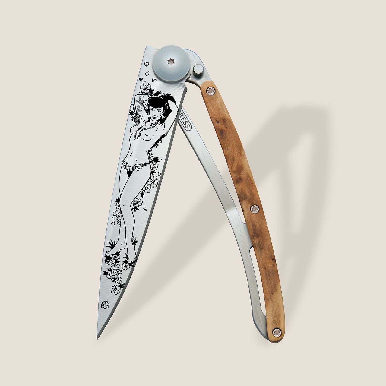 Deejo 37g Zakmes – A Fleur De Peau Juniper Wood Design