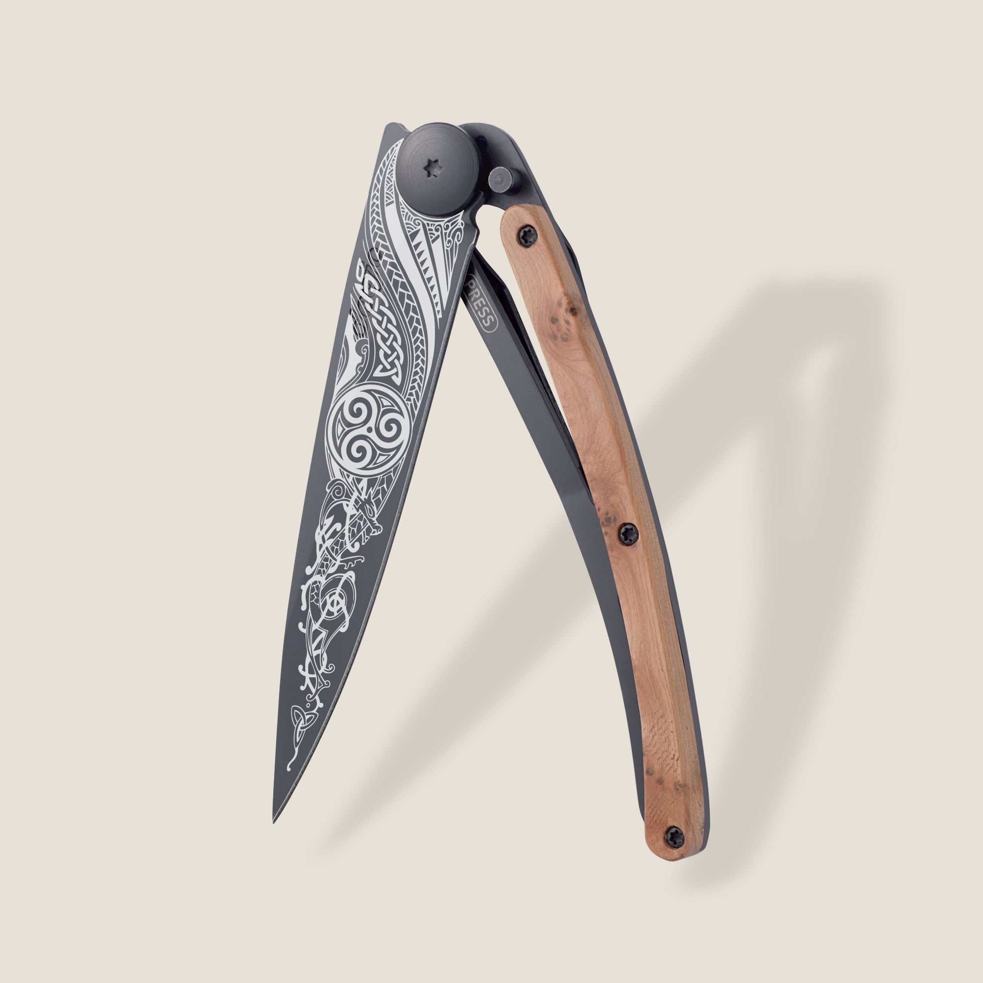 Deejo 37g Zakmes – Celtic Juniper Wood Design